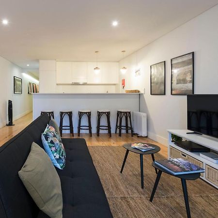Lovelystay - Porto Peaceful Living W/ Backyard ภายนอก รูปภาพ