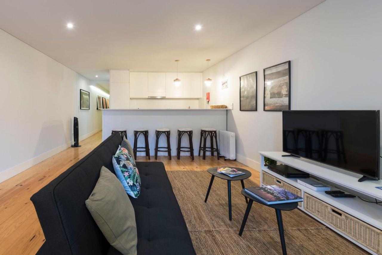 Lovelystay - Porto Peaceful Living W/ Backyard ภายนอก รูปภาพ