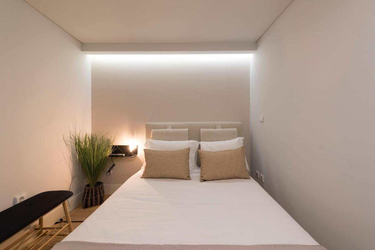 Lovelystay - Porto Peaceful Living W/ Backyard ภายนอก รูปภาพ