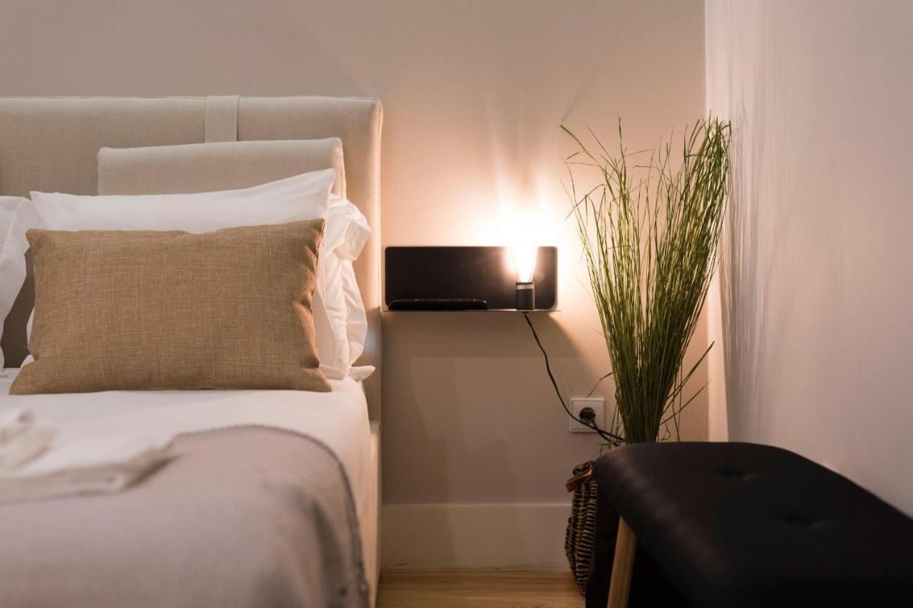 Lovelystay - Porto Peaceful Living W/ Backyard ภายนอก รูปภาพ